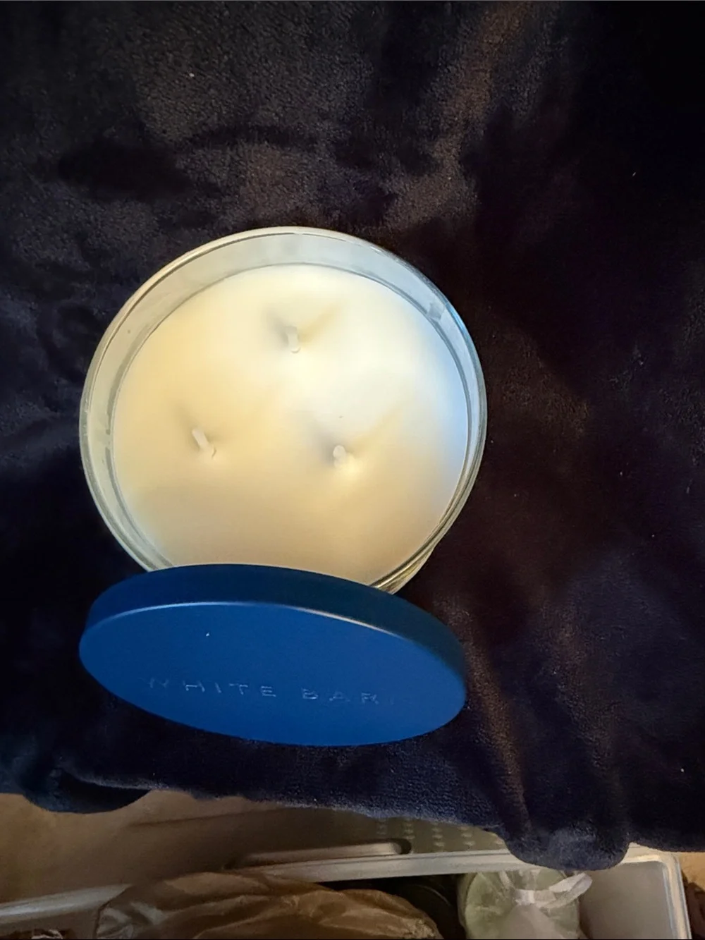 Bath & Body Works Fresh Amalfi Lemon Candle - Blue Lid, Yellow Accents
